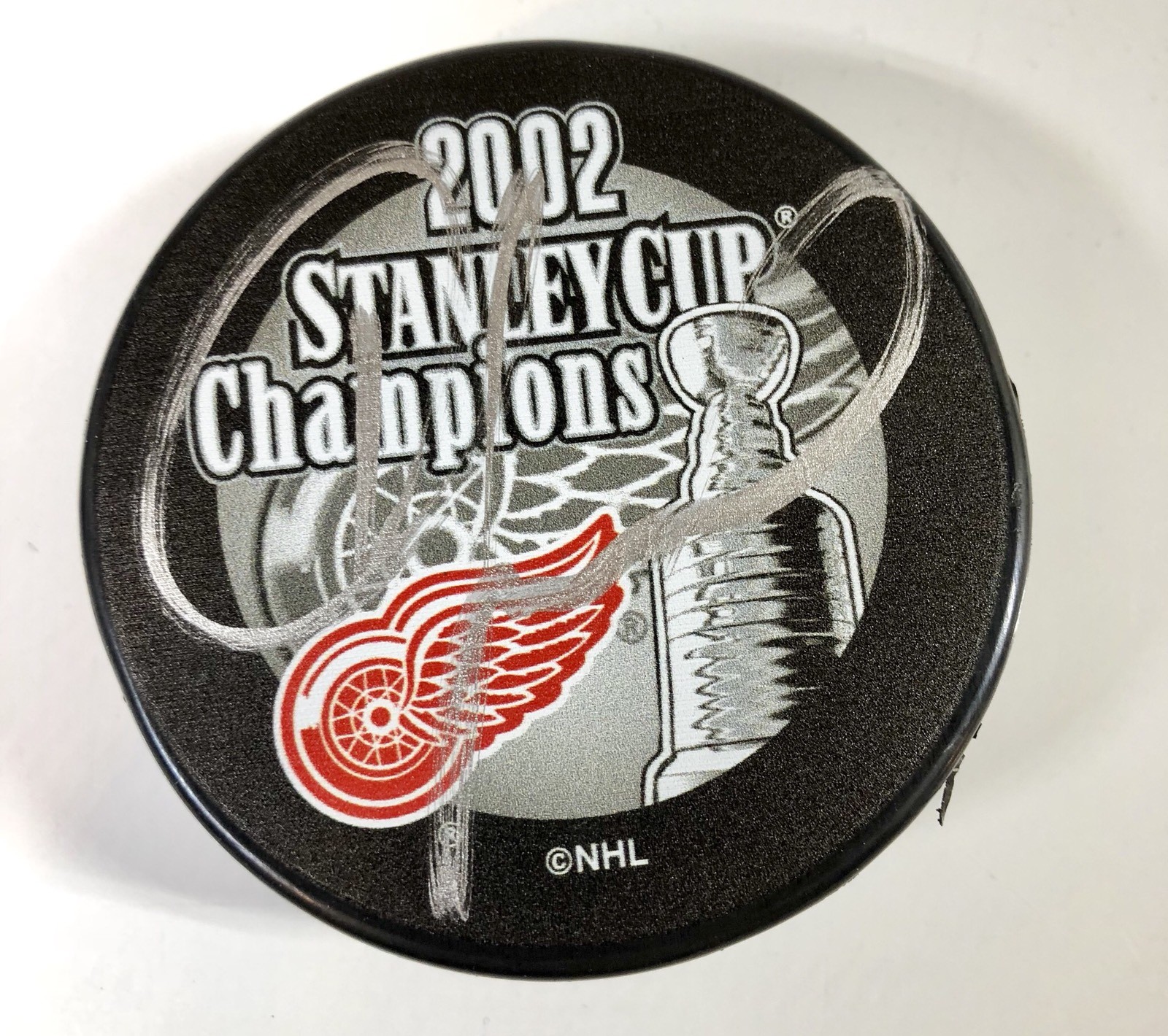 Igor Larionov Signed Detroit Red Wings 2002 Stanley Cup Champions Puck
