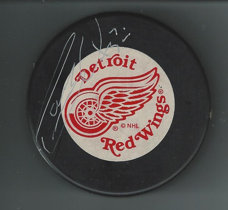 Garry Unger Signed Detroit Red Wings Trench Puck