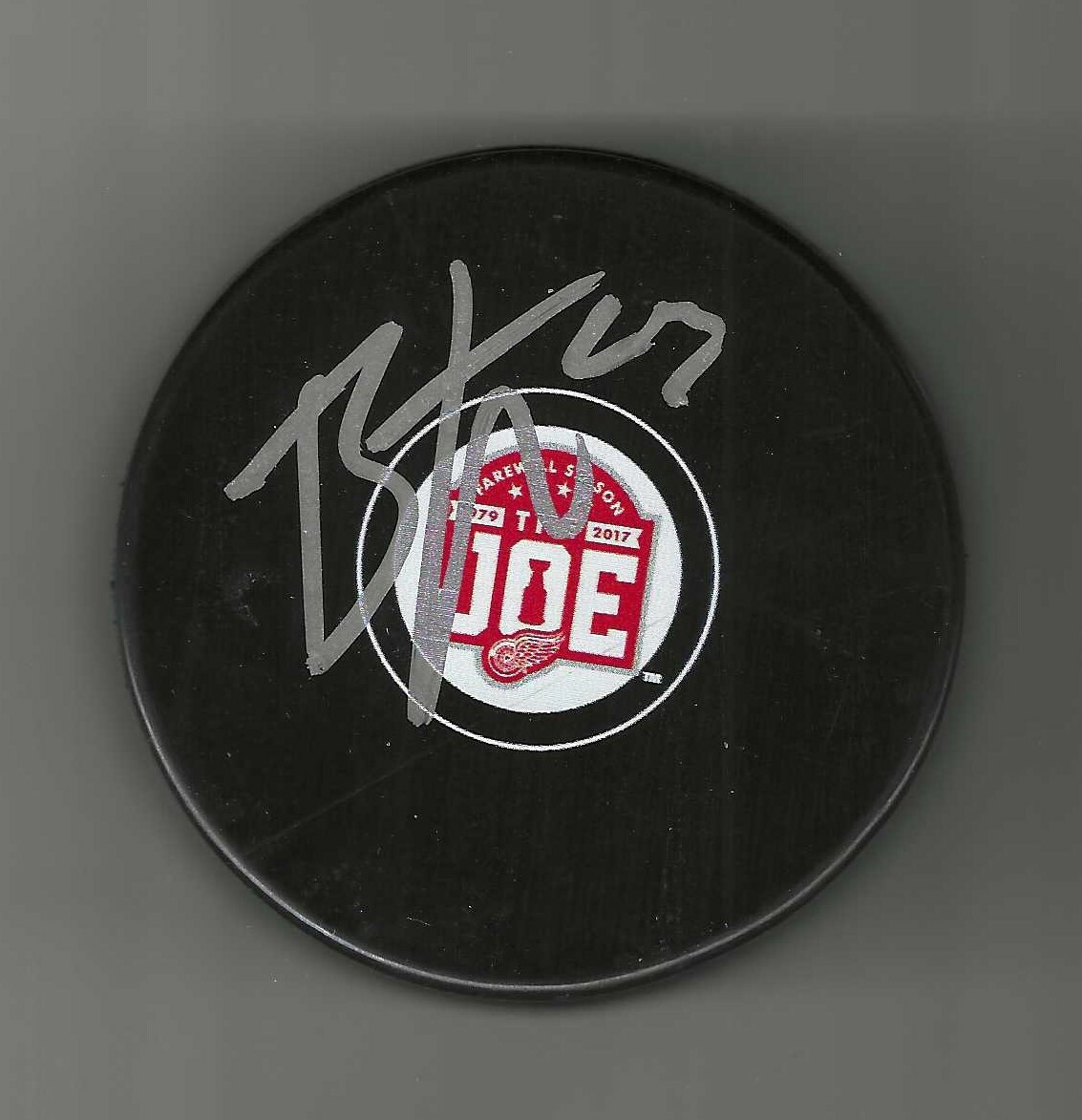 Brian Lashoff Signed Detroit Red Wings Joe Louis Arena JLA Farewell Season Puck