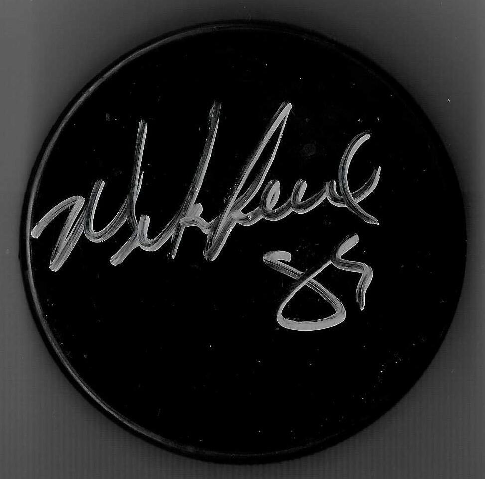 Mike Comrie Signed Blank Puck Oilers Islanders Penguins Coyotes Utah Mammoth