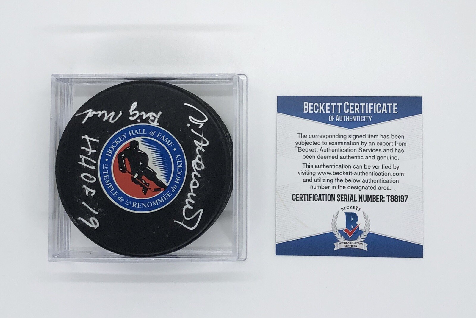 Vaclav Nedomansky Signed & Dual Inscribed Hockey Hall Of Fame Puck Beckett COA