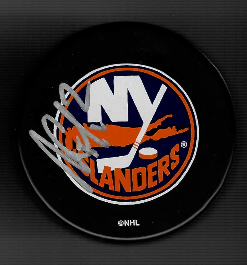 Mattias Timander Signed New York Islanders Souvenir Puck
