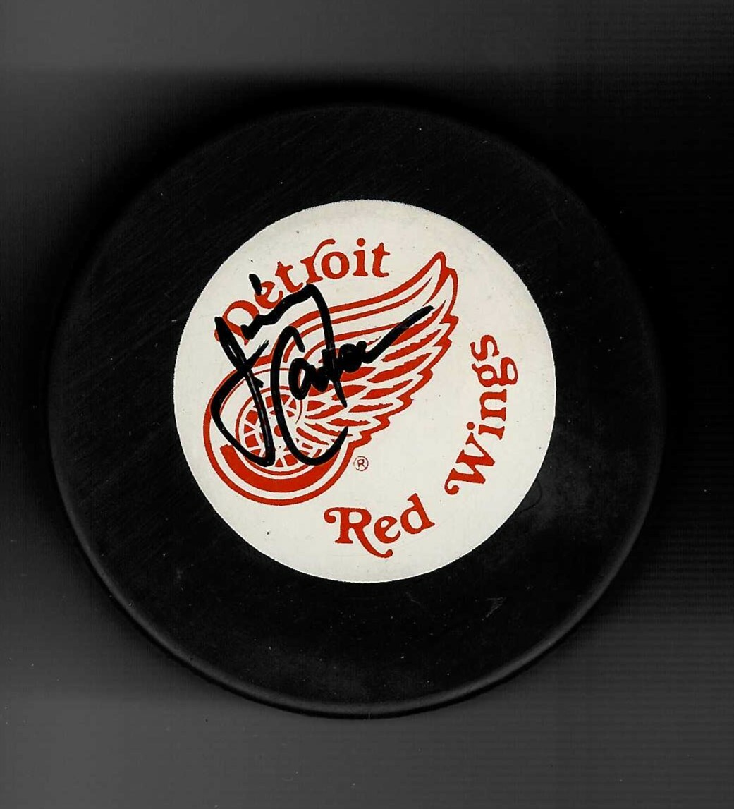 Jimmy Carson Signed Detroit Red Wings Trench Puck