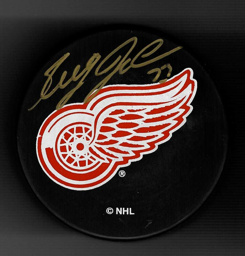 Greg Johnson Signed Detroit Red Wings Ravens Athletic Puck