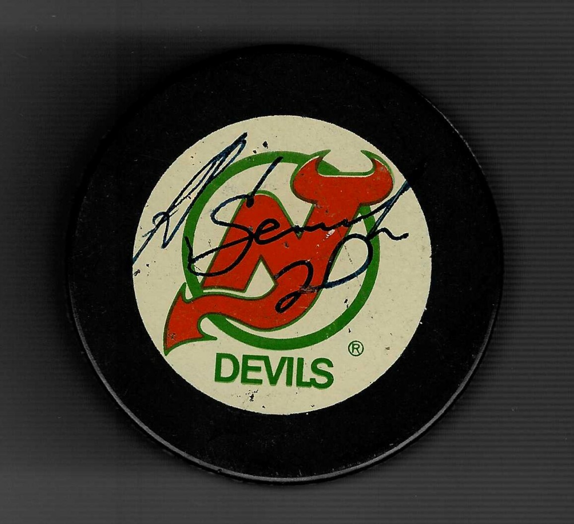 Alexander Semak Signed New Jersey Devils Vintage Carvel Ice Cream Souvenir Puck