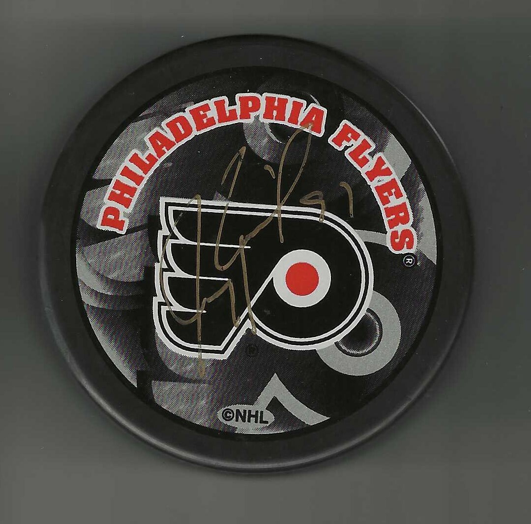 Jeremy Roenick Signed Philadelphia Flyers Souvenir Puck