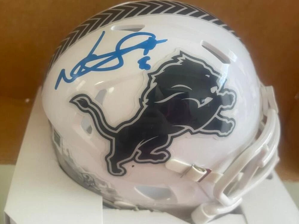 NDAMUKONG SUH SIGNED SALUTE TO SERVICE LIONS MINI HELMET BECKETT AUTHENTIC