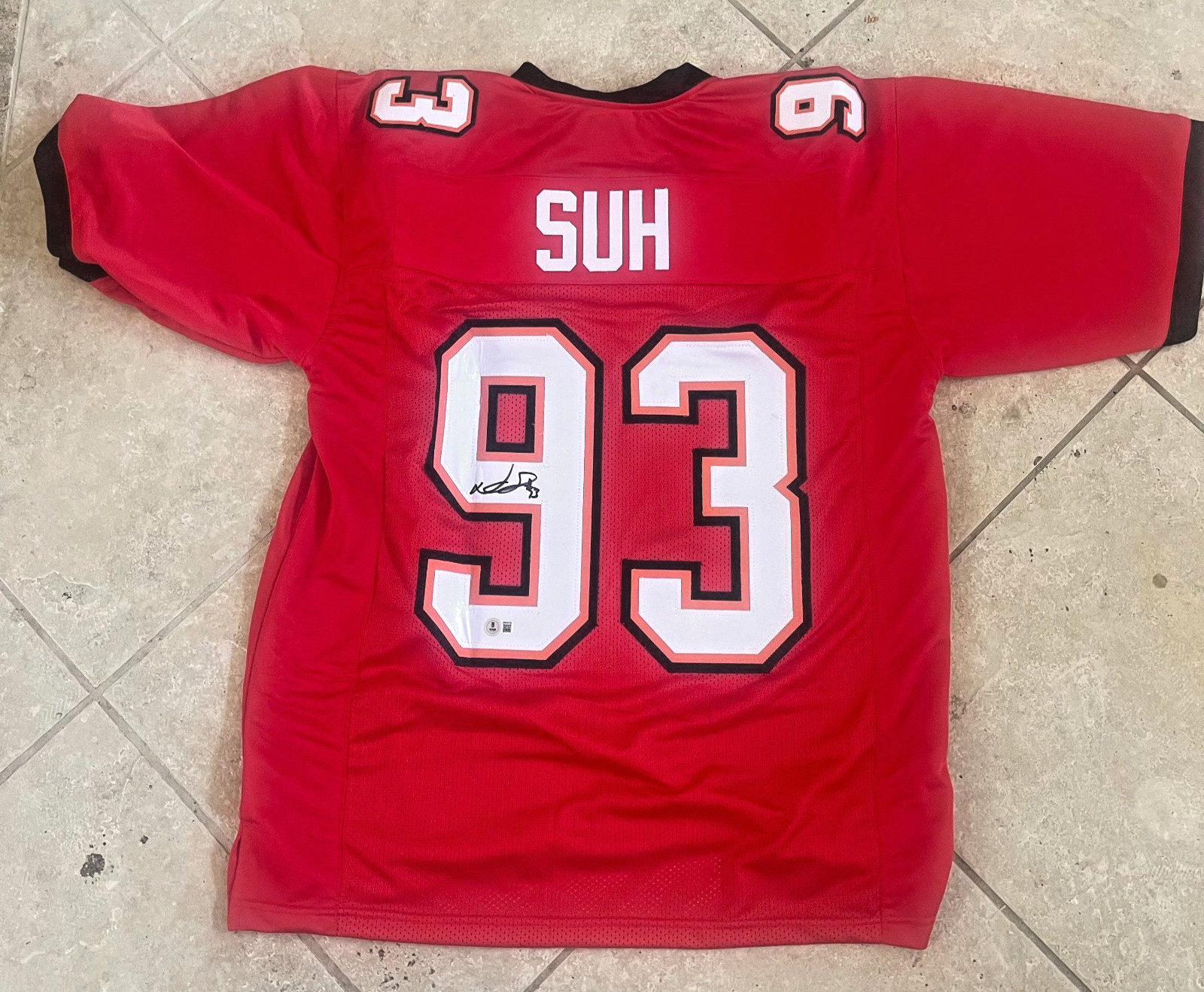 NDAMUKONG SUH BUCS SIGNED AUTOGRAPHED CUSTOM JERSEY BECKETT AUTHENTICATED
