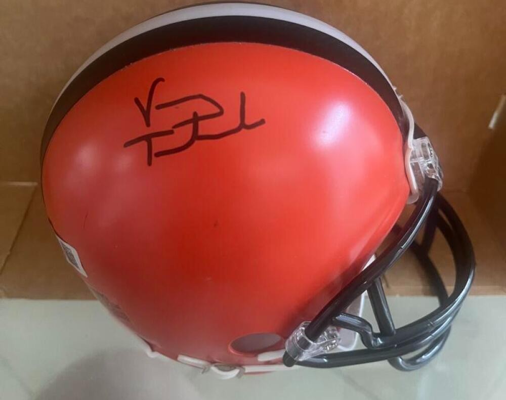 VINNY TESTAVERDE BROWNS SIGNED AUTOGRAPHED MINI HELMET BECKETT AUTH
