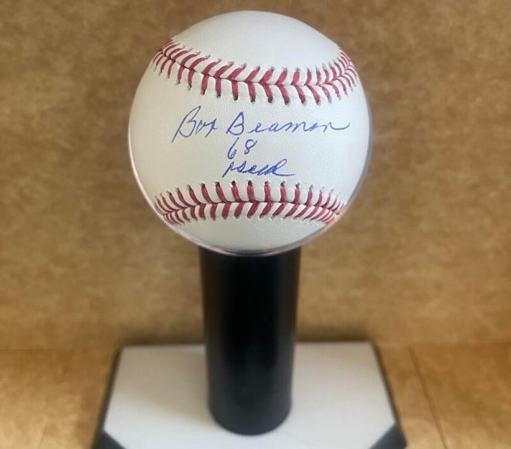 BOB BEAMON 68 GOLD OLYMPICS SIGNED AUTOGRAPHED M.L. BASEBALL BECKETT AUTH