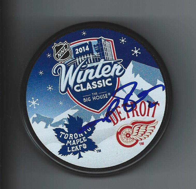Jiri FISCHER Signed Detroit Red Wings 2014 WINTER CLASSIC Puck