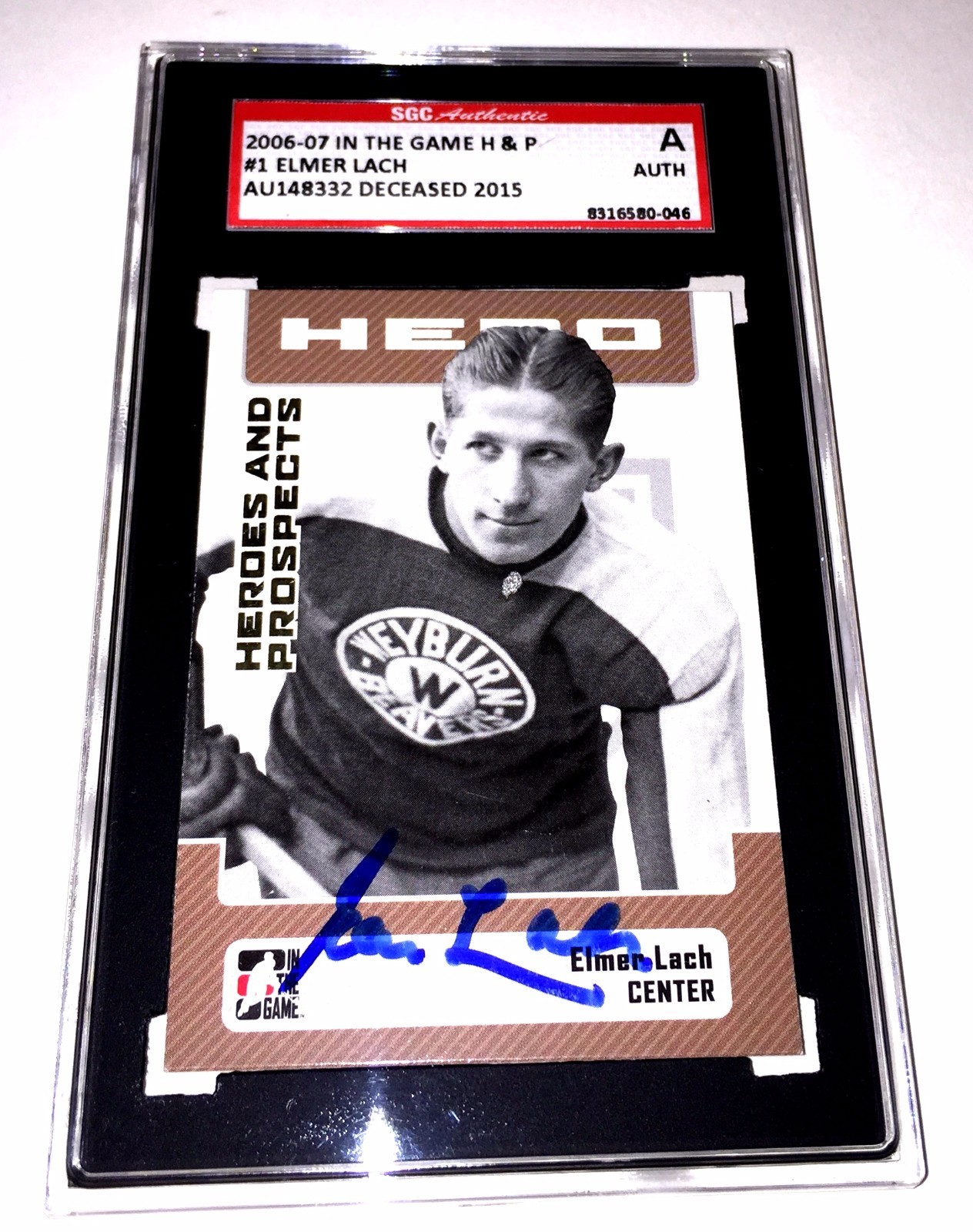 ELMER LACH SIGNED 2006/07 HEROES AND PROSPECTS CARD #1 SGC AUTHENTICATED