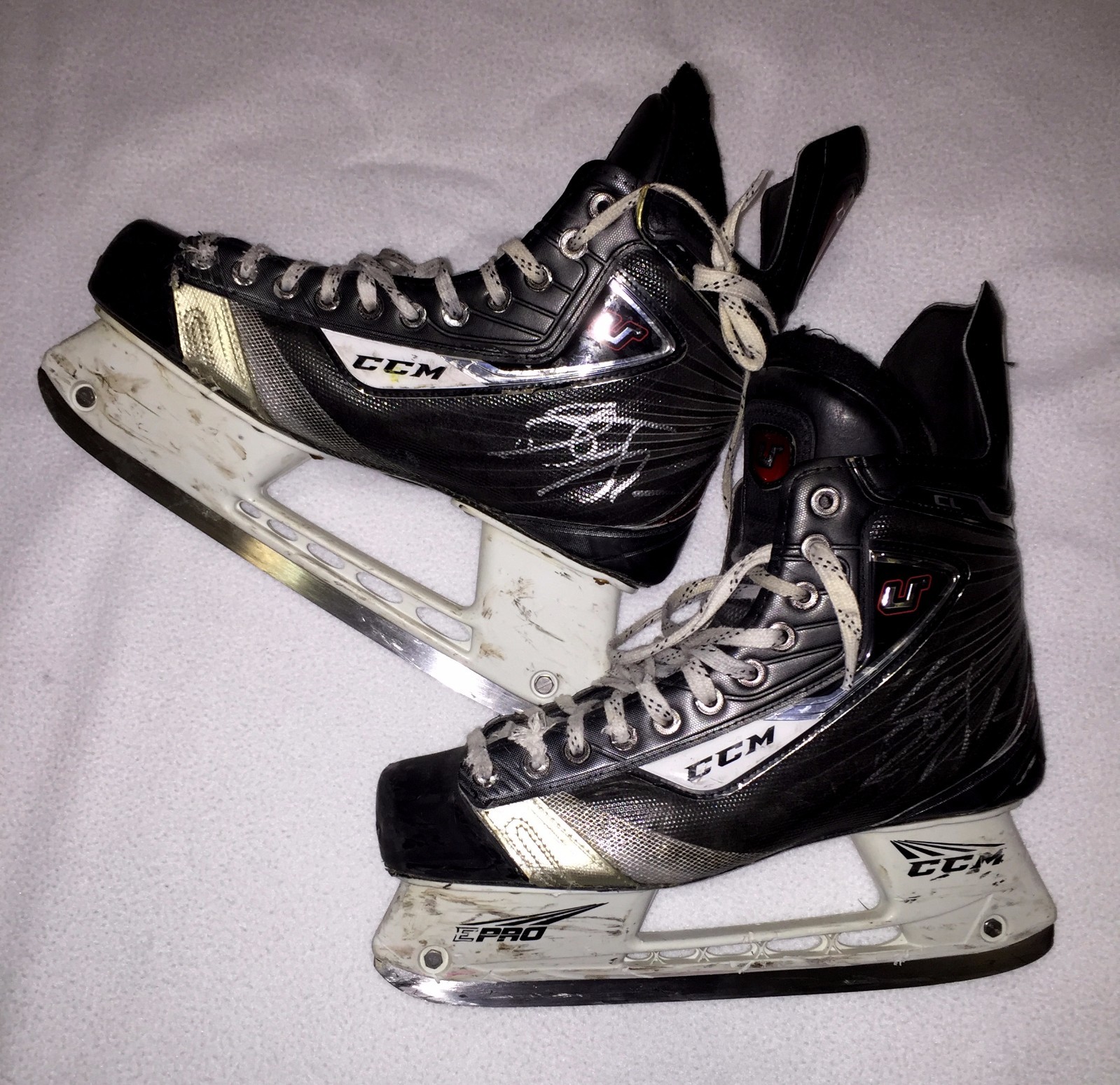 STEFAN NOESEN SIGNED GAME USED CCM U SKATES PLYMOUTH WHALERS NEW JERSEY DEVILS