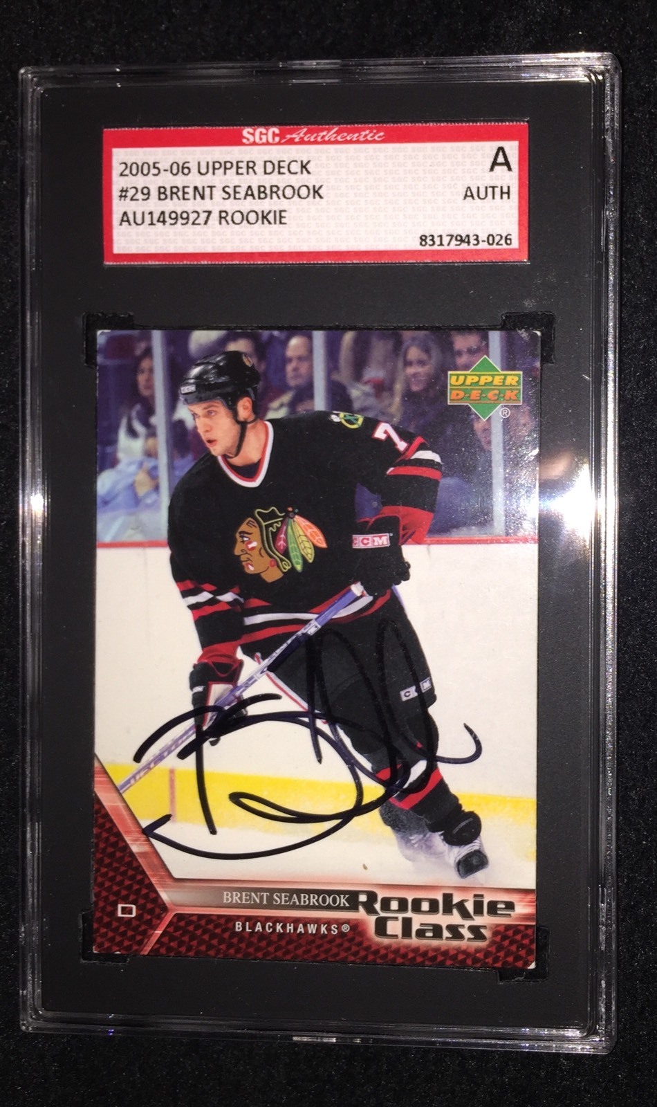 BRENT SEABROOK SIGNED 2005/06 UPPER DECK ROOKIE CLASS CARD #29 SGC AUTHENTICATED