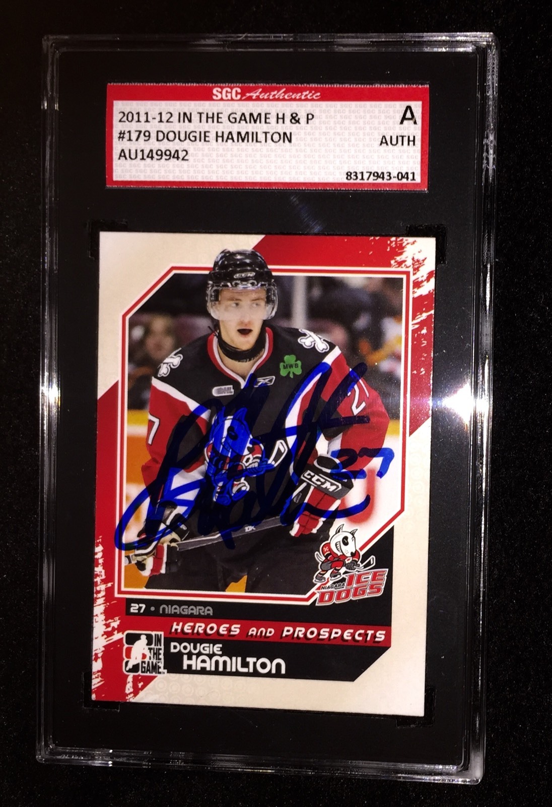 DOUGIE HAMILTON SIGNED 2011/12 EROES AND PROSPECTS CARD #179 SGC AUTHENTICATED