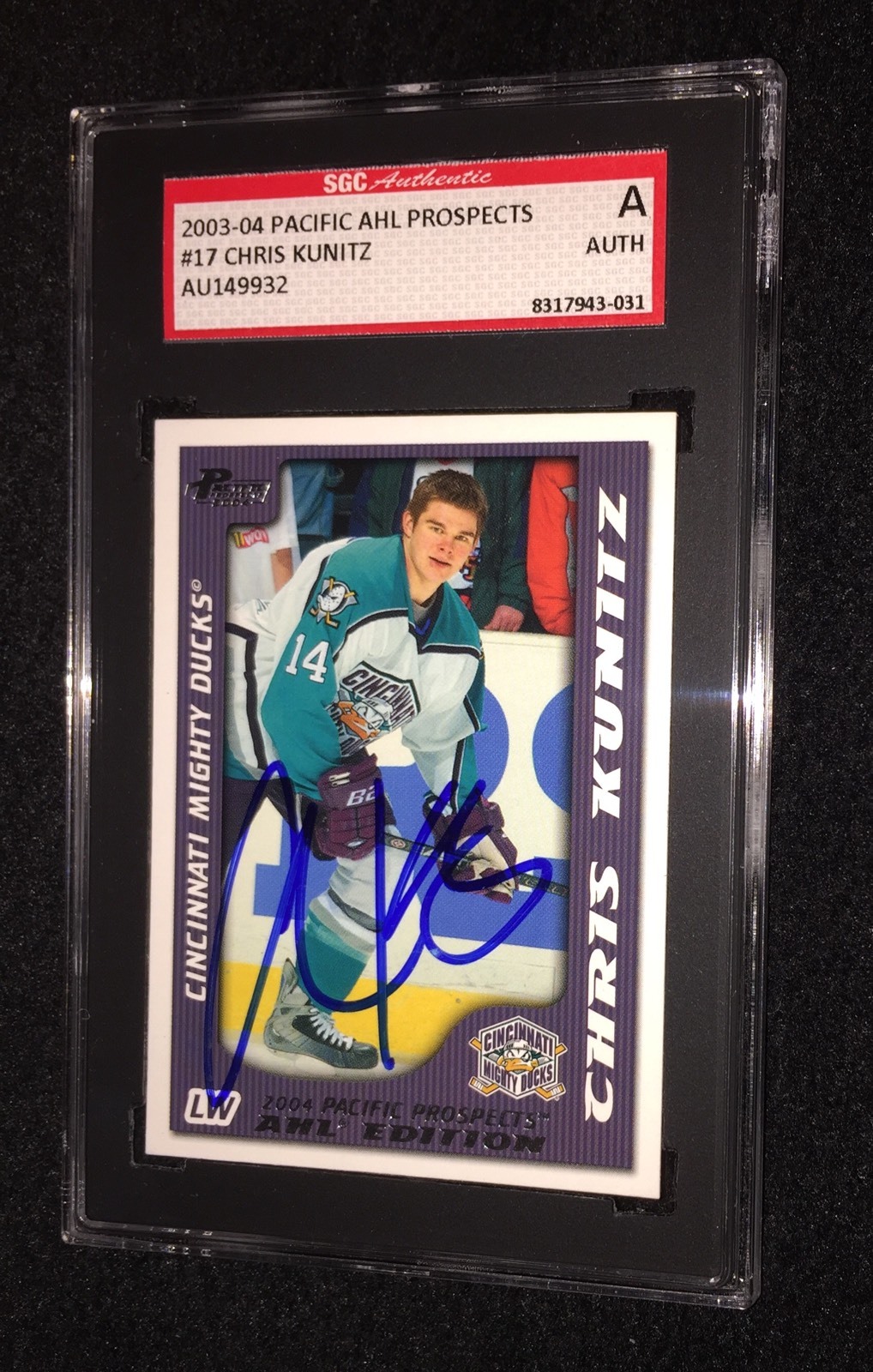 CHRIS KUNITZ SIGNED 2003/04 PACIFIC AHL PROSPECTS CARD #17 SGC AUTHENTICATED
