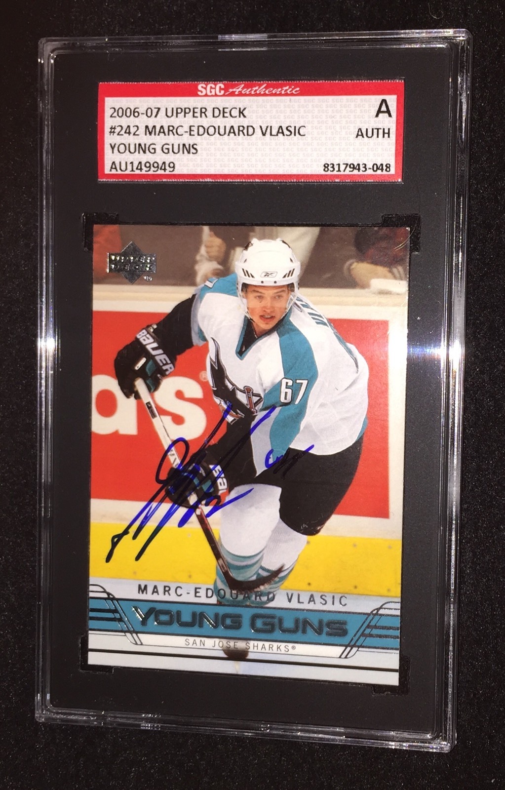 MARC-EDOUARD VLASIC SIGNED 2006/07 UPPER DECK YOUNG GUNS ROOKIE CARD #310 SGC