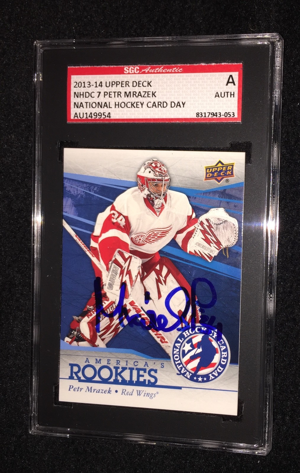 PETR MRAZEK SIGNED 2013/14 UD HOCKEY CARD DAY ROOKIE CARD #36 SGC AUTHENTICATED