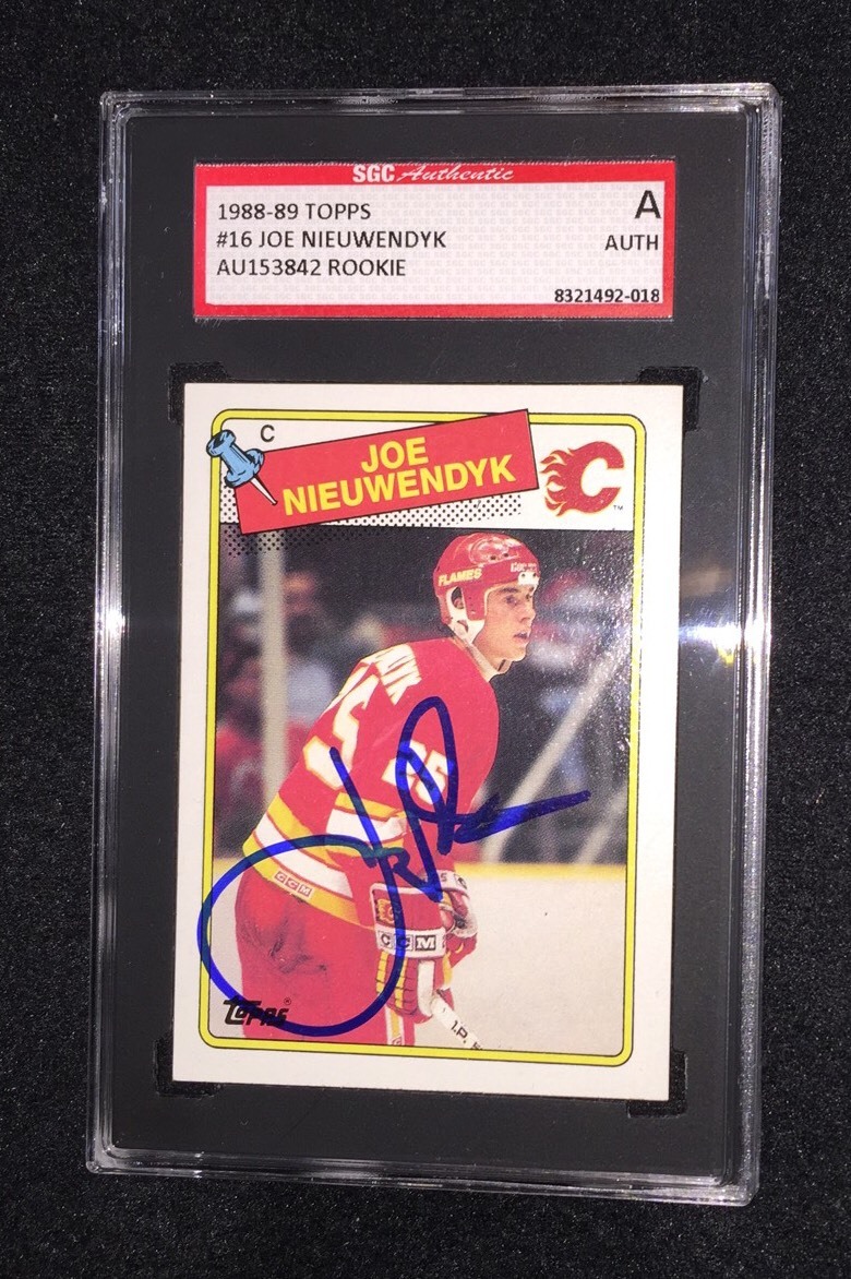 JOE NIEUWENDYK SIGNED 1988/89 TOPPS ROOKIE CARD #16 SGC AUTHENTICATED