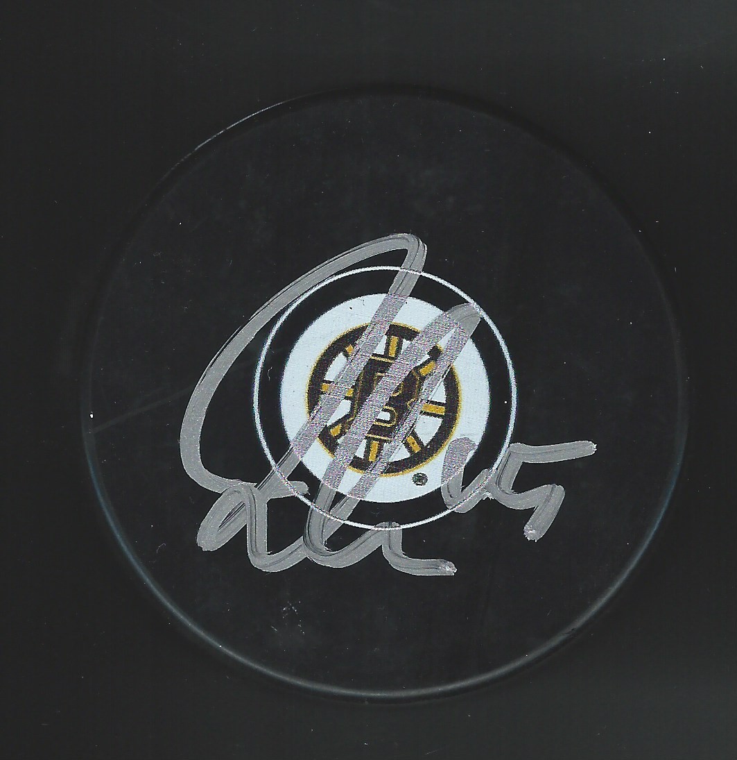 Joe Morrow Signed Signed Boston Bruins Puck