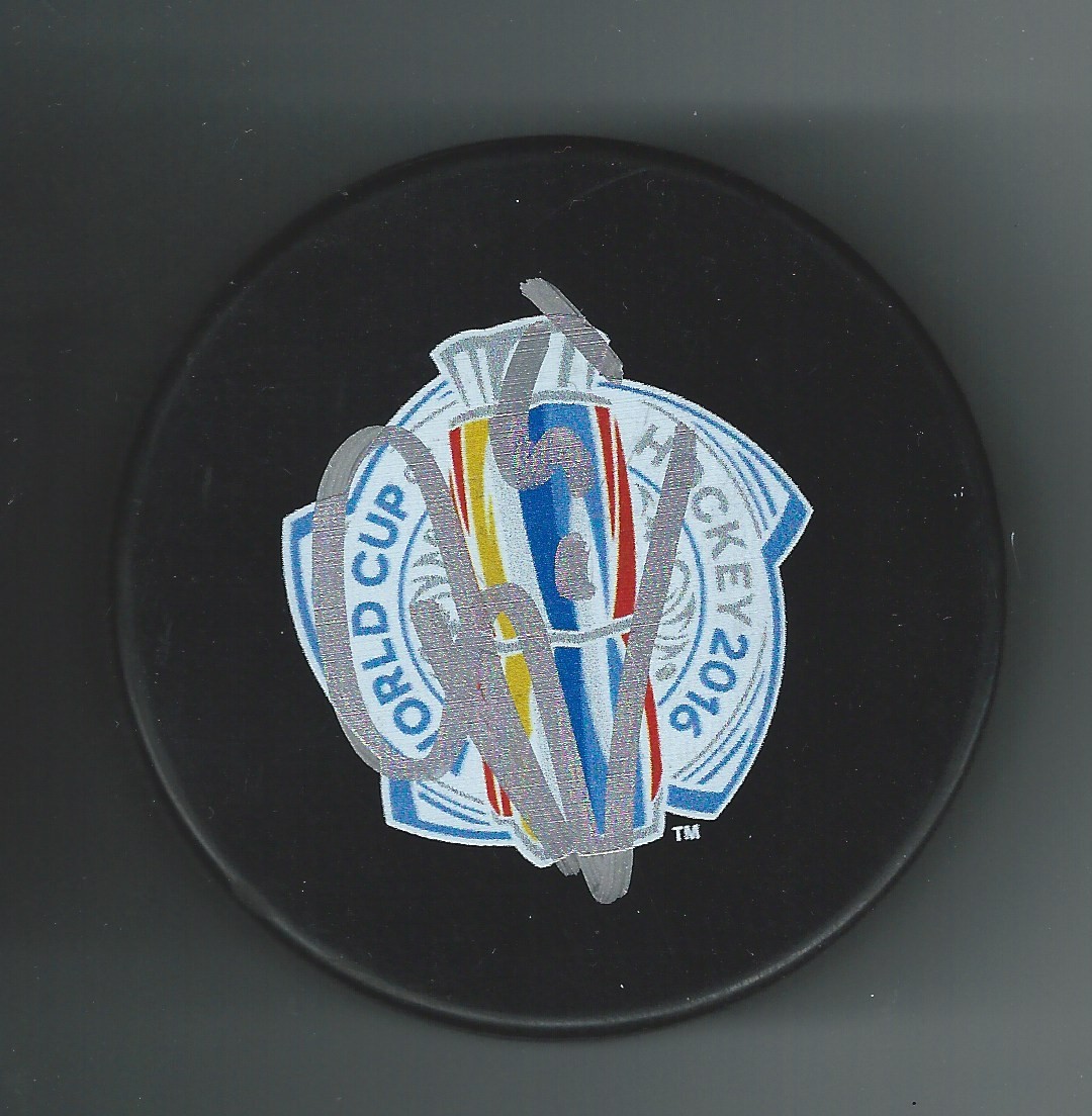 Frans Nielsen Signed 2016 World Cup of Hockey Puck Detroit Red Wings Europe