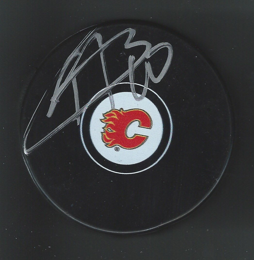 Kris Versteeg Signed Calgary Flames Puck