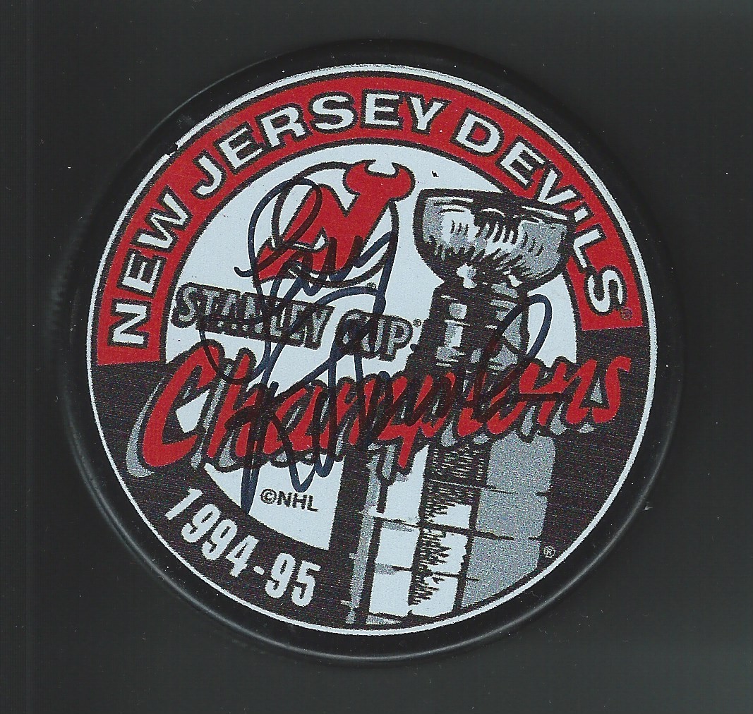 Larry Robinson Signed New Jersey Devils 1995 Stanley Cup Champions Puck