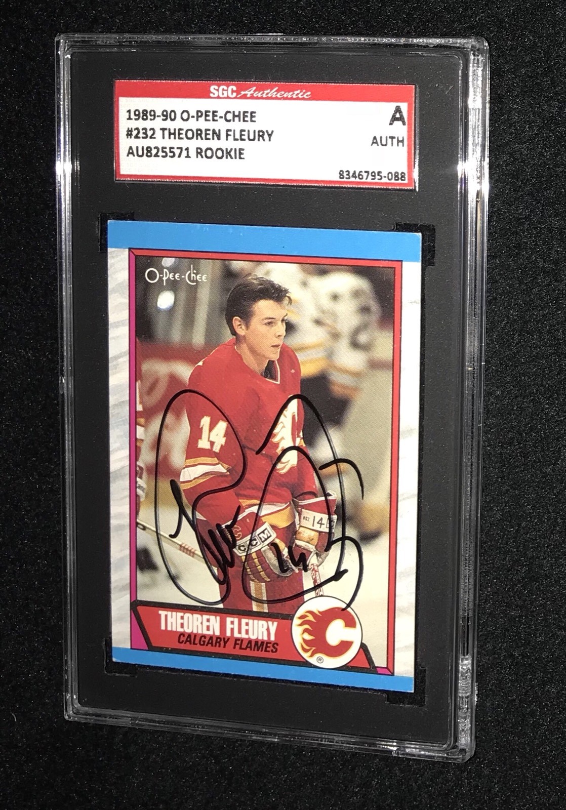 THEO THEOREN FLEURY SIGNED 1989/90 O-PEE-CHEE ROOKIE CARD #232 SGC AU825571