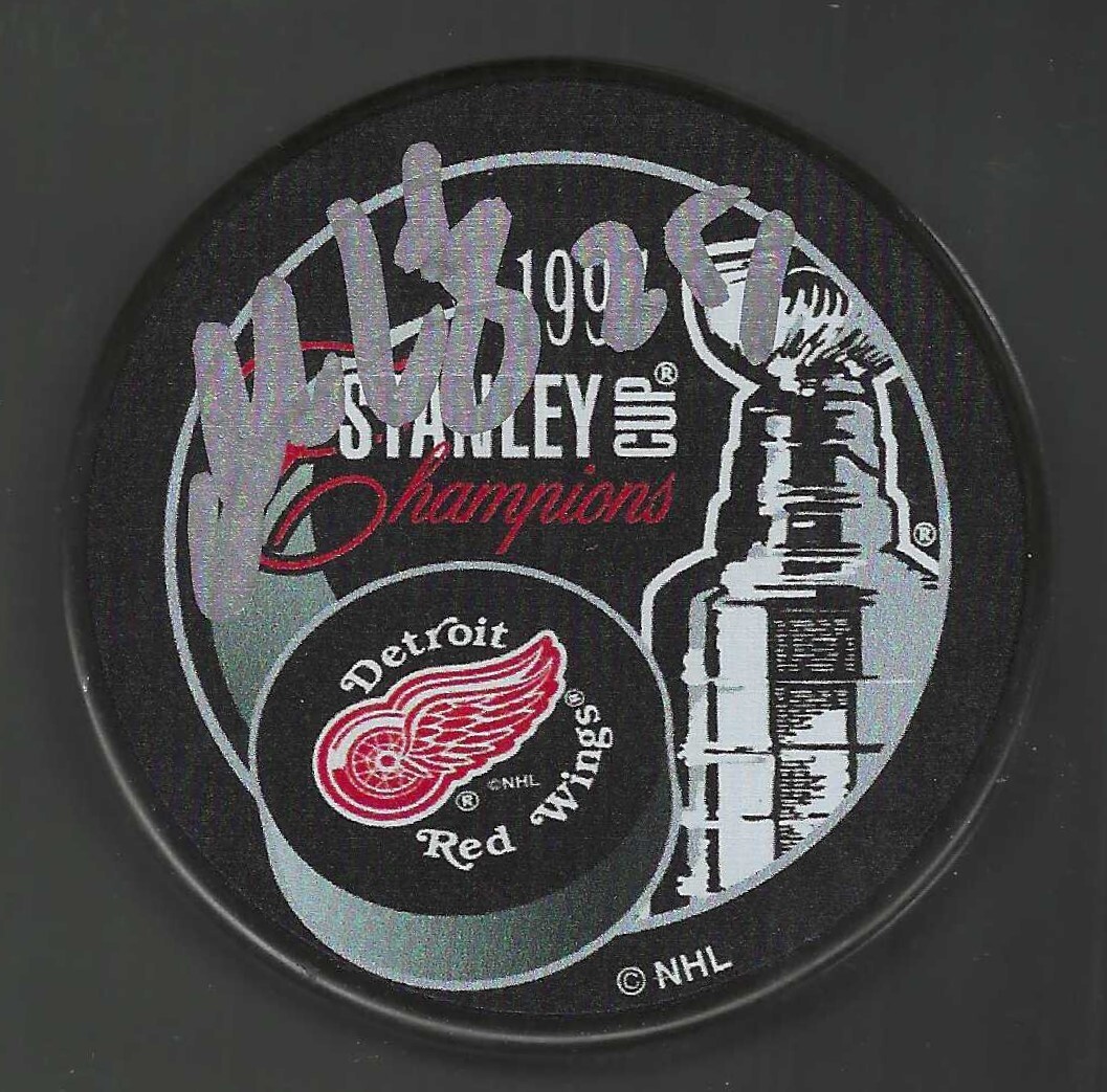 Darren McCarty Signed Detroit Red Wings 1997 Stanley Cup Champions Puck