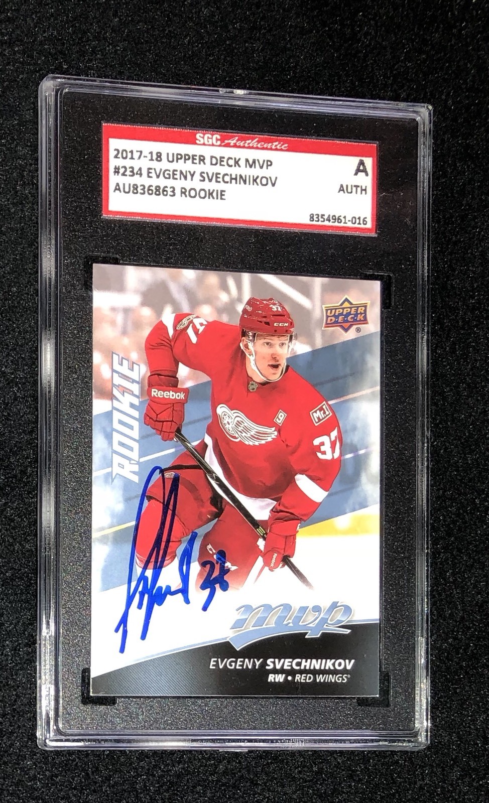EVGENY SVECHNIKOV SIGNED 2017/18 UPPER DECK MVP ROOKIE CARD #234 SGC AU86863