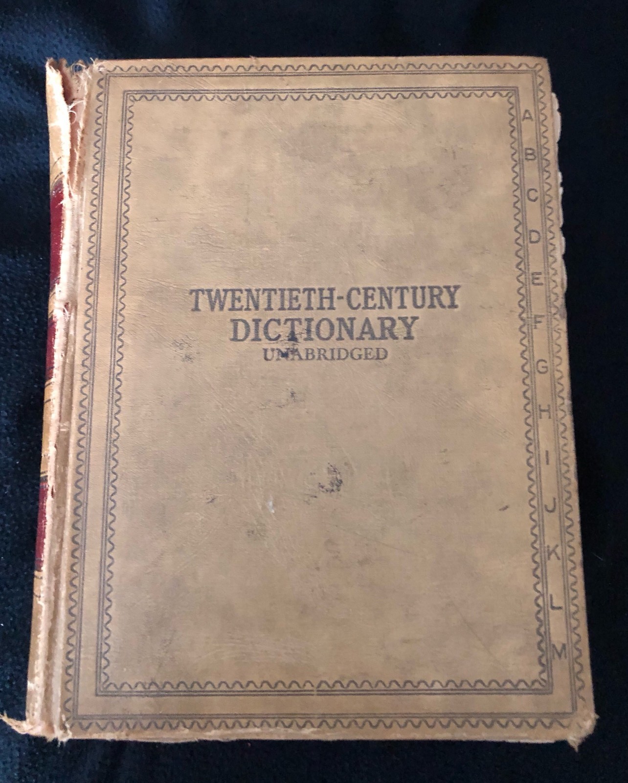 WEBSTER’S TWENTIETH-CENTURY DICTIONARY OF THE ENGLISH LANGUAGE 1936, 1937 ISSUE COLLECTIBLE MEMORABILIA