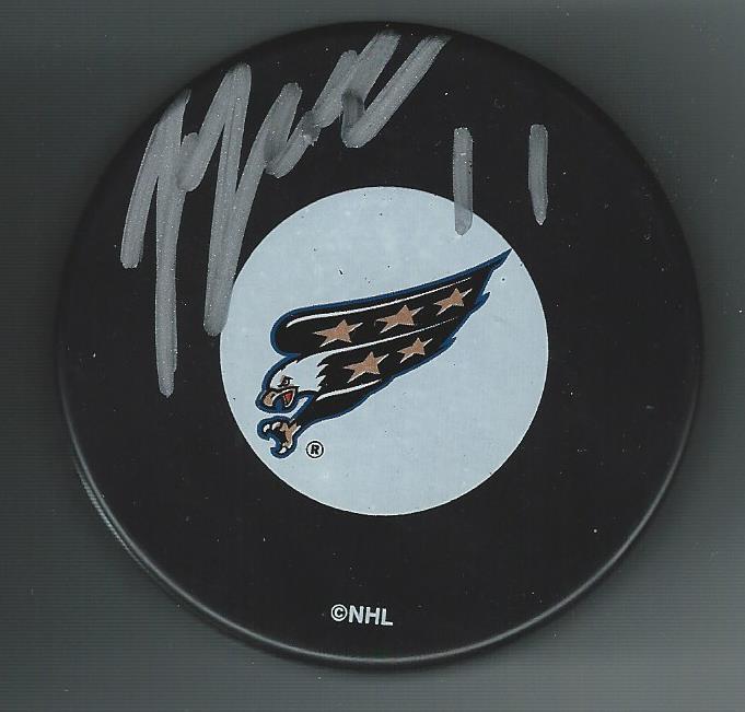 Jeff Halpern Signed Washington Capitals Eagle Logo Puck