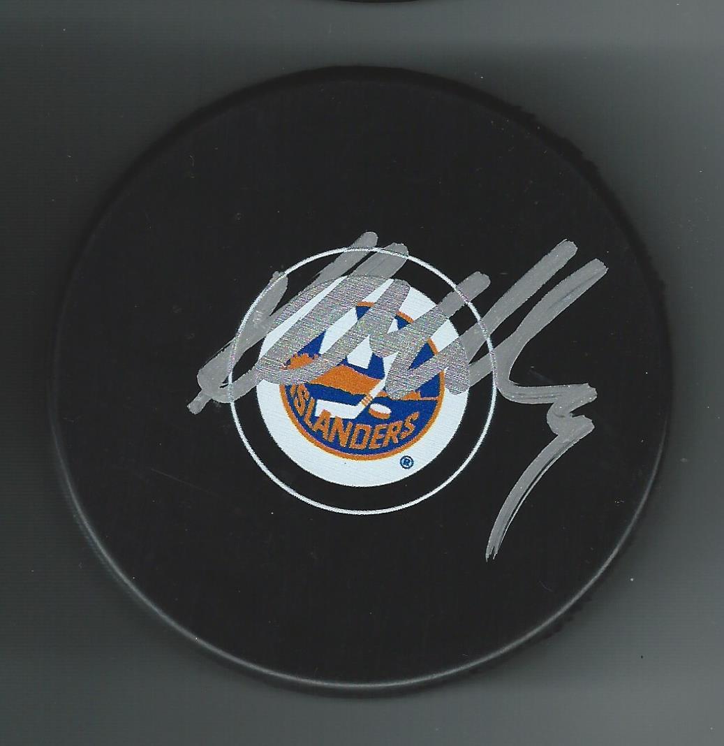 Kirk Muller Signed New York Islanders Puck