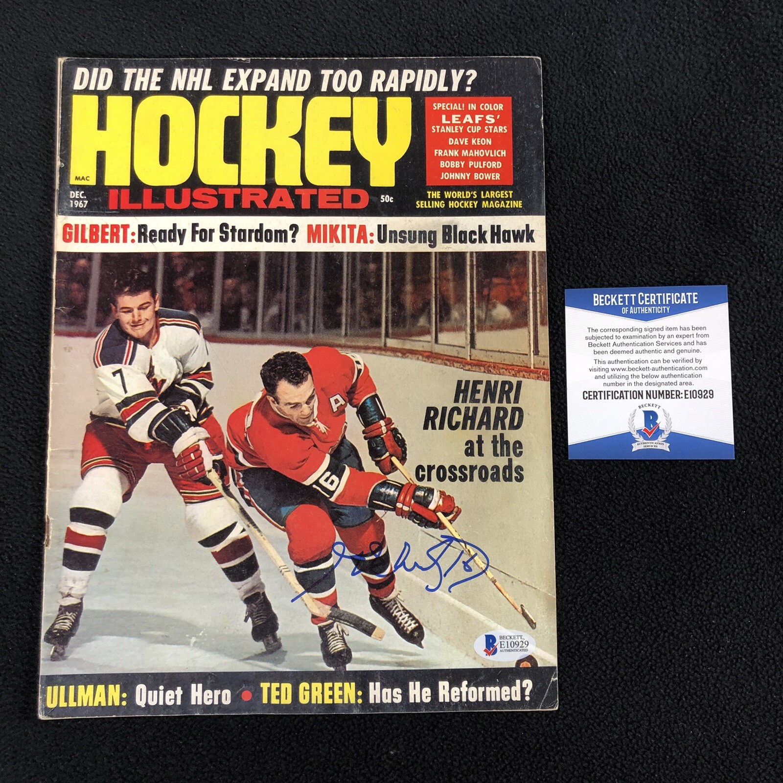 Henri Richard Signed Montreal Canadiens Hockey Illustrated Magazine Beckett COA