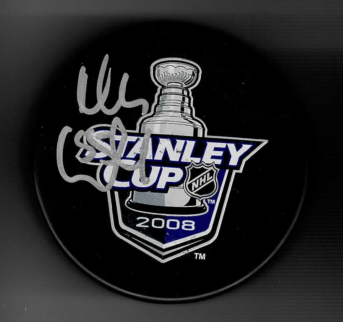 Niklas Kronwall Signed Detroit Red Wings 2008 Stanley Cup Champions Logo Puck