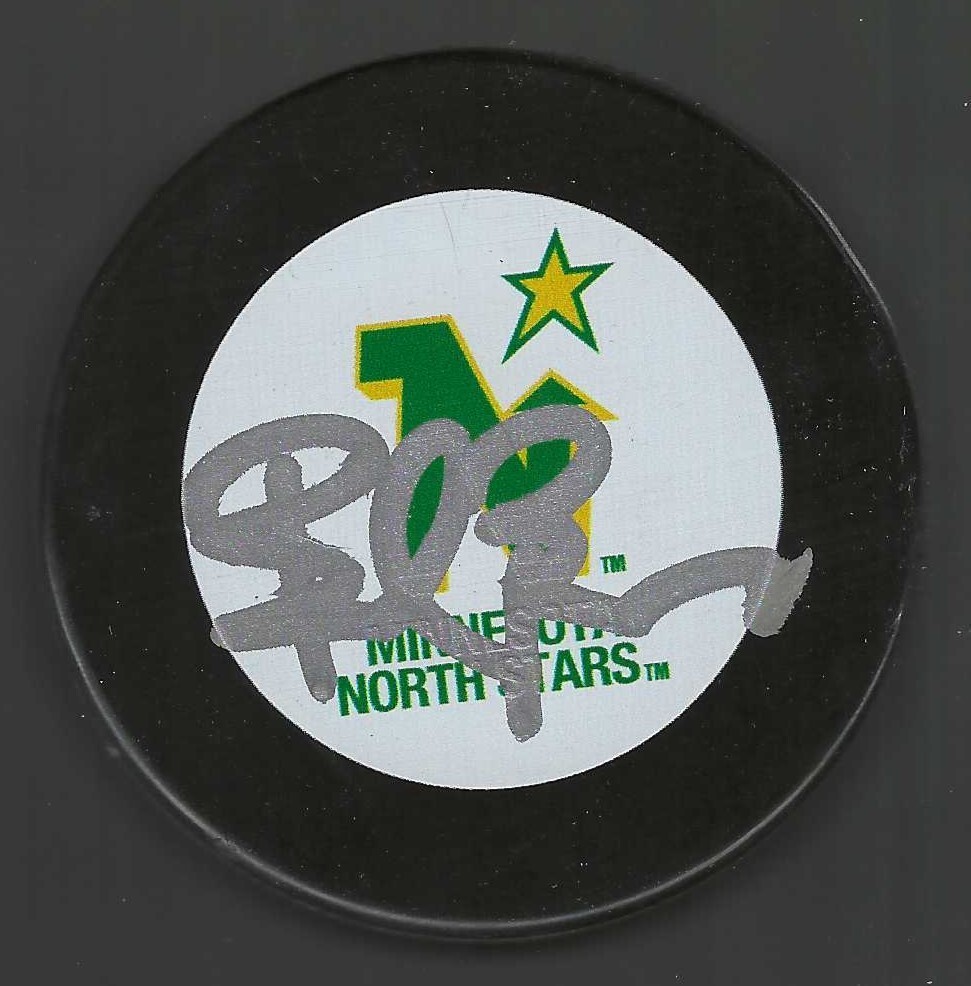 Brad Berry Signed Minnesota North Stars Puck North Dakota Fighting Hawks Sioux