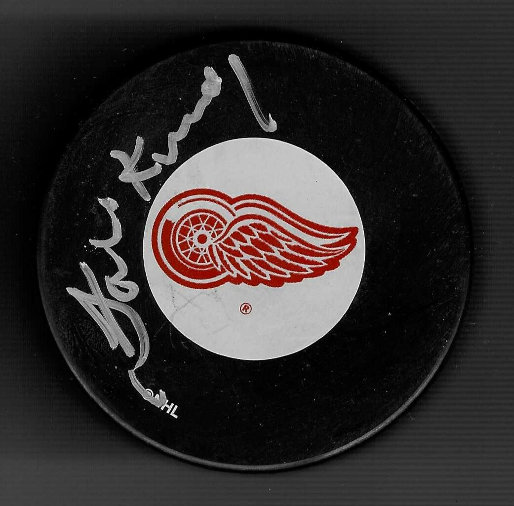 Forbes Kennedy Signed Detroit Red Wings Puck