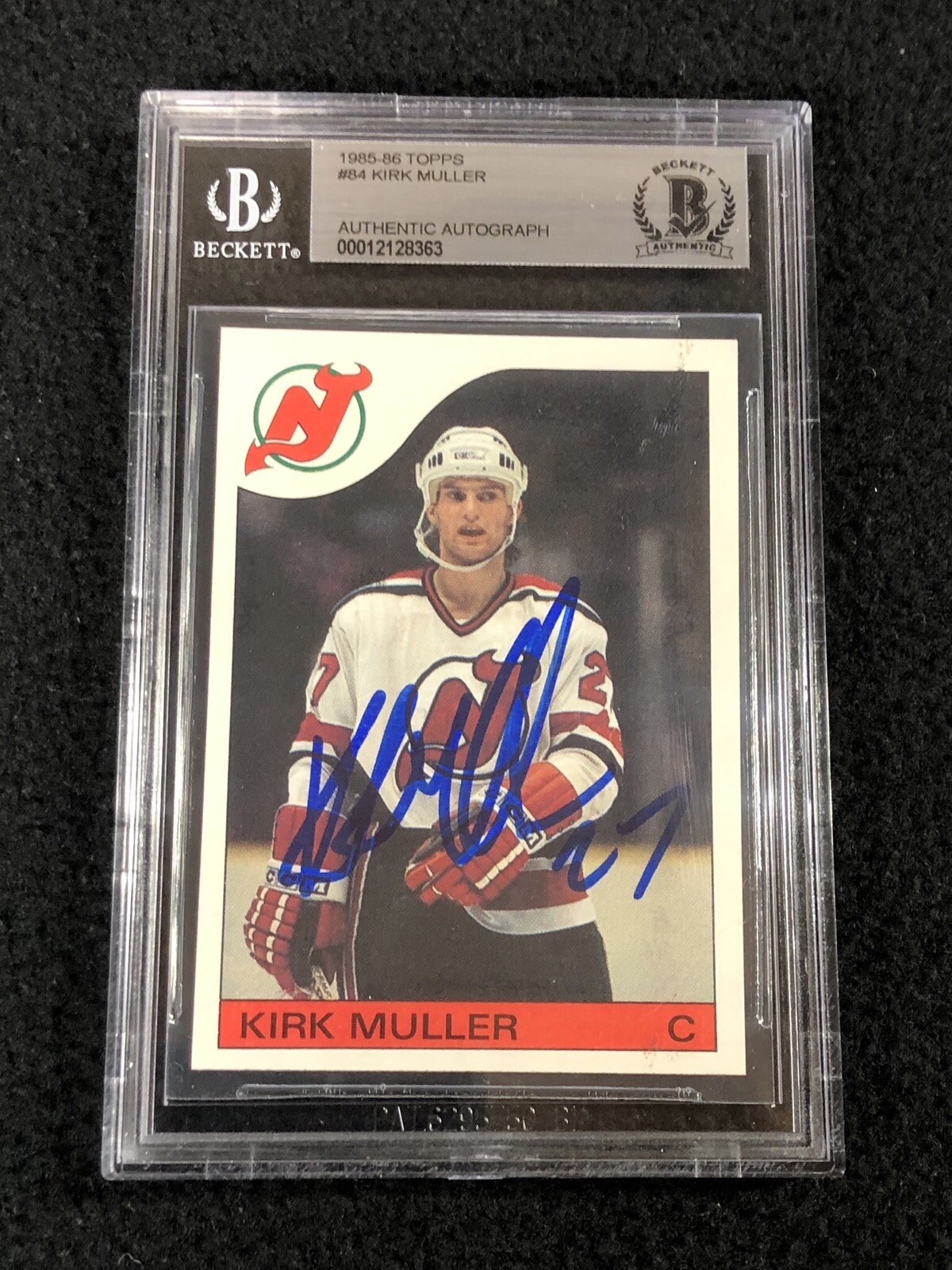 Kirk Muller Signed 1985/86 Topps Rookie Card #84 Beckett Certified