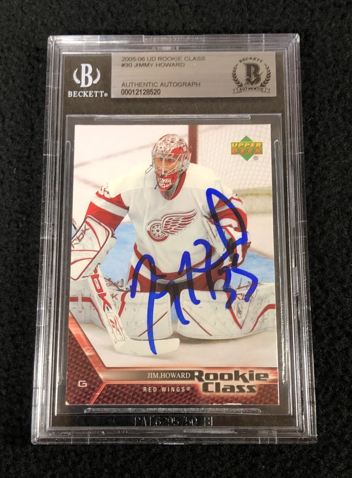 Jimmy Howard Signed 2005/06 Upper Deck Rookie Class Card #30 Beckett Certified