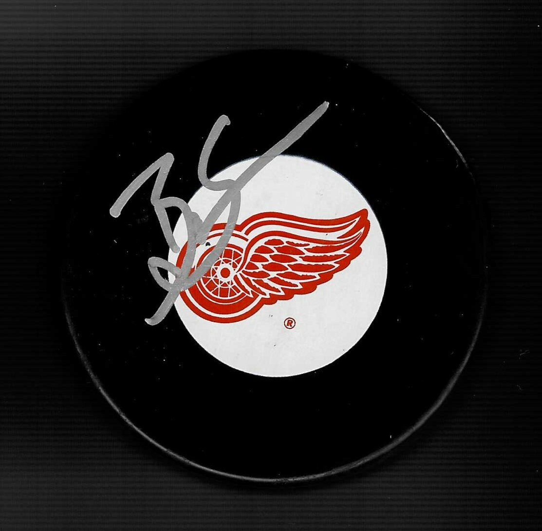 Bendan Smith Signed Detroit Red Wings Puck Signed On Top