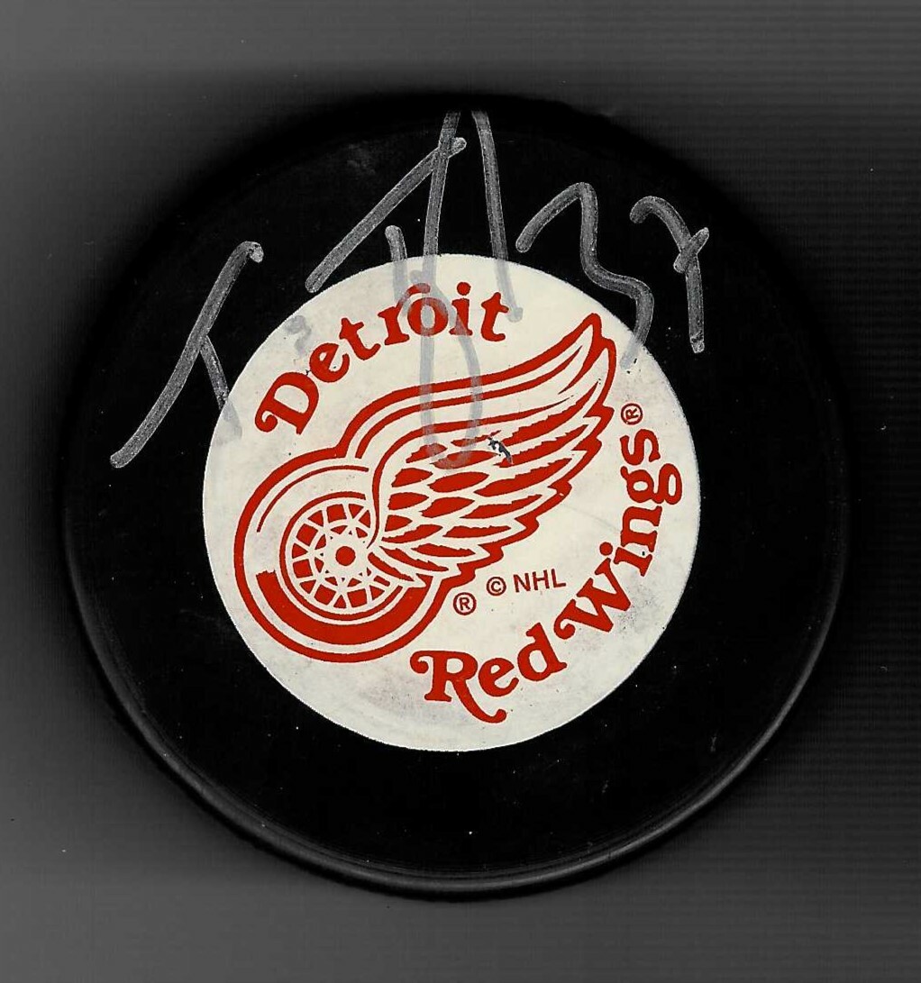 Tim Taylor Signed Detroit Red Wings Trench Puck
