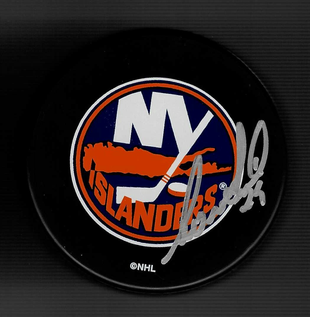 Radek Martinek Signed New York Islanders Souvenir Puck