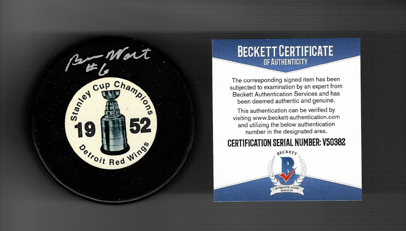 Benny Woit Signed Detroit Red Wings 1952 Stanley Cup Champs Puck Beckett COA