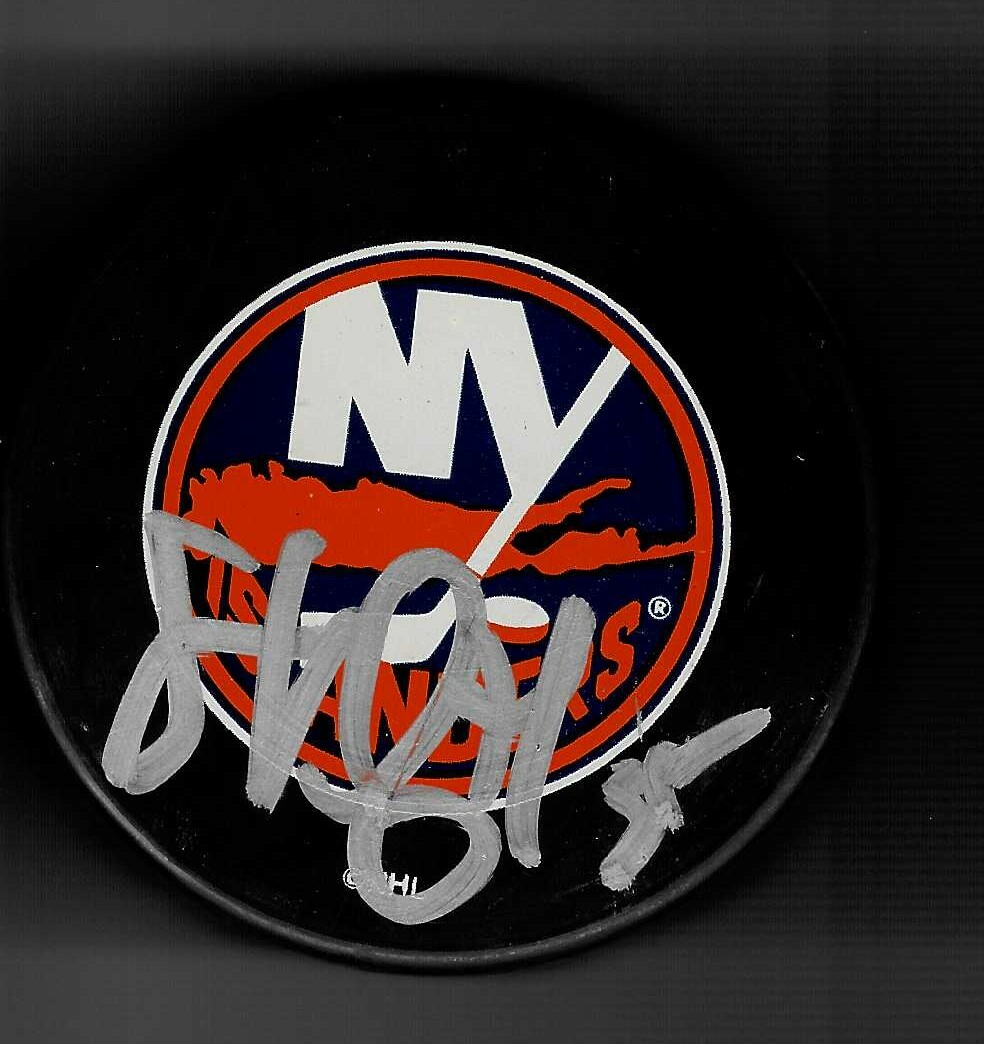 Steve Valiquette Signed New York Islanders Souvenir Puck