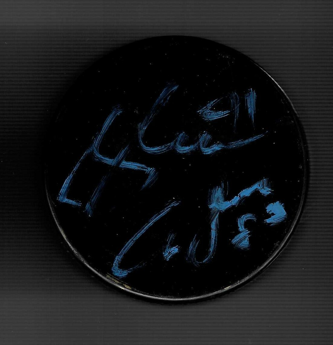 Guillaume Latendresse Signed Blank Puck Montreal Canadiens Minnesota Wild