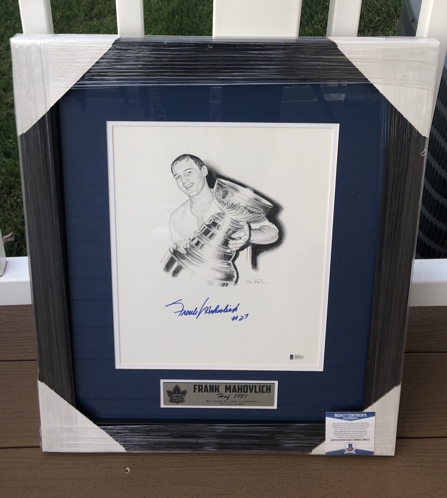 Frank Mahovlich Signed Toronto Maple Leafs Framed Pencil Sketch Beckett COA