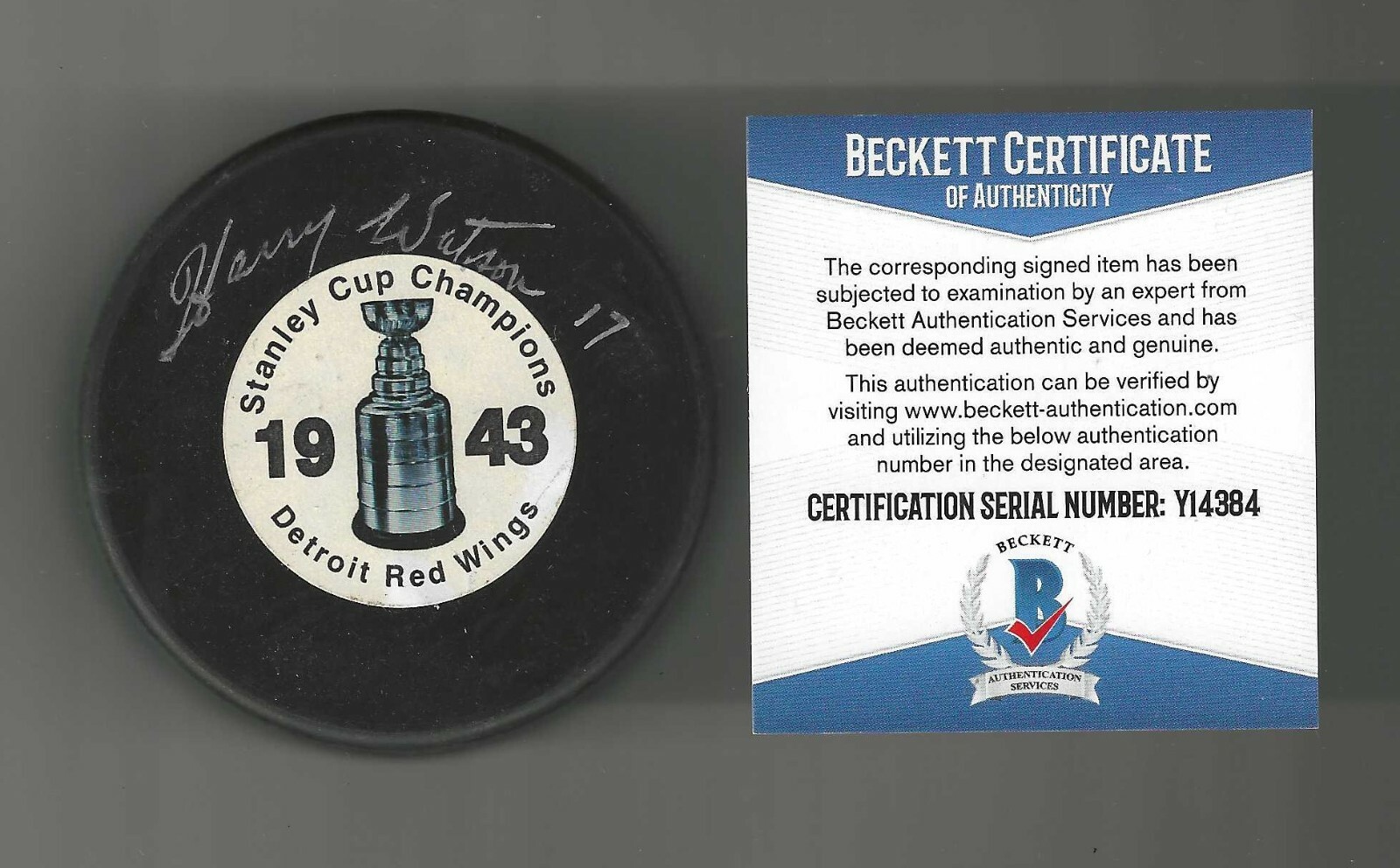 Harry Watson Signed Detroit Red Wings 1943 Stanley Cup Champs Puck Beckett COA