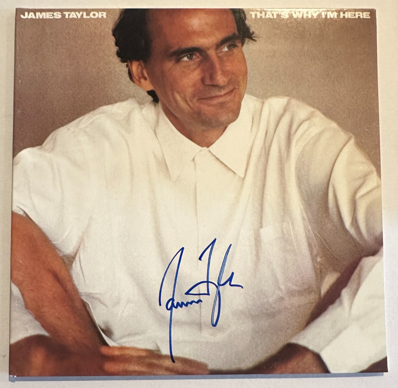 JAMES TAYLOR Signed That's Why I'm Here LP ALBUM COVER Beckett Auth (BAS)