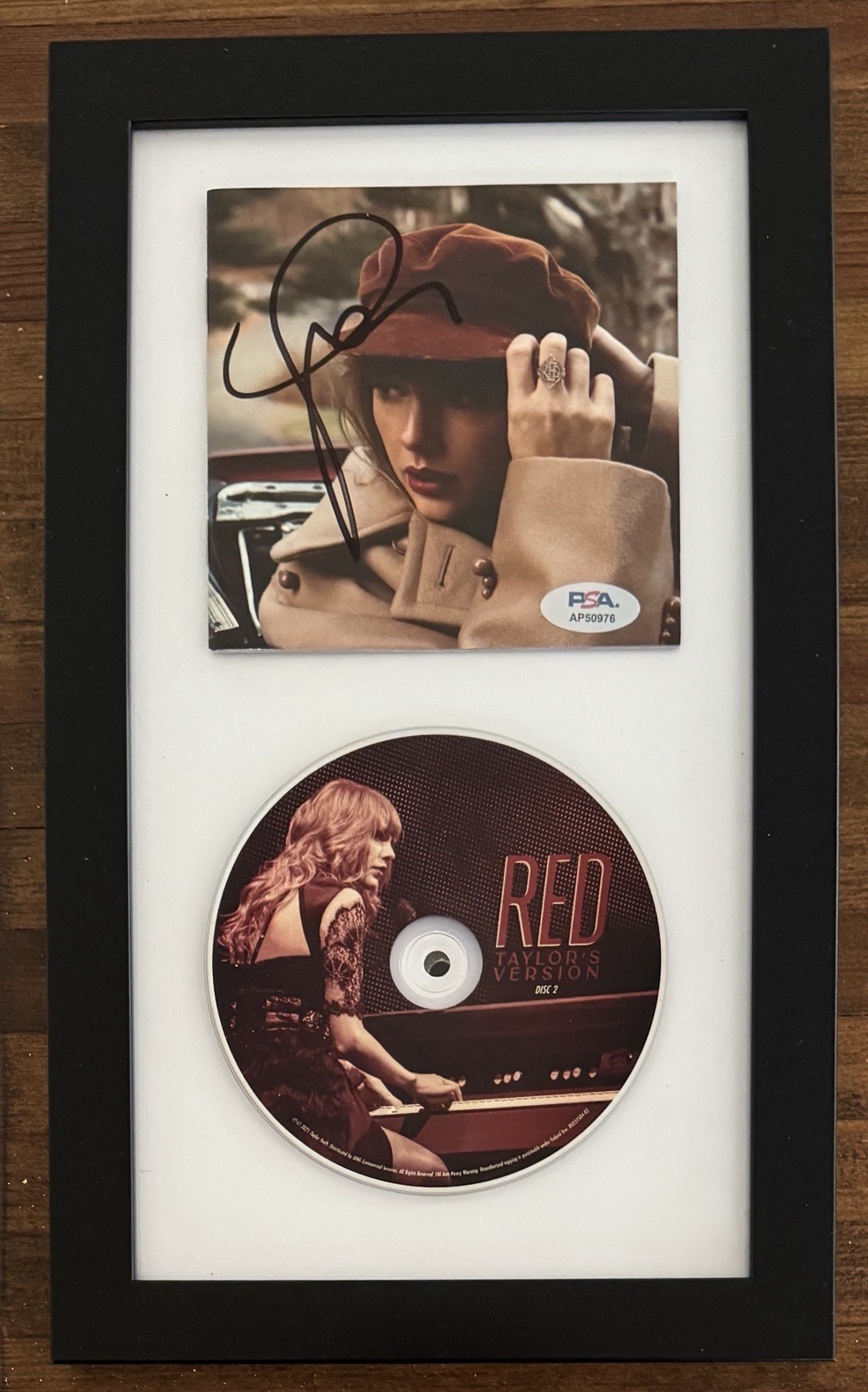 SIGNED FRAMED TAYLOR SWIFT RED Taylor’s Version Booklet Book & CD PSA DNA COA