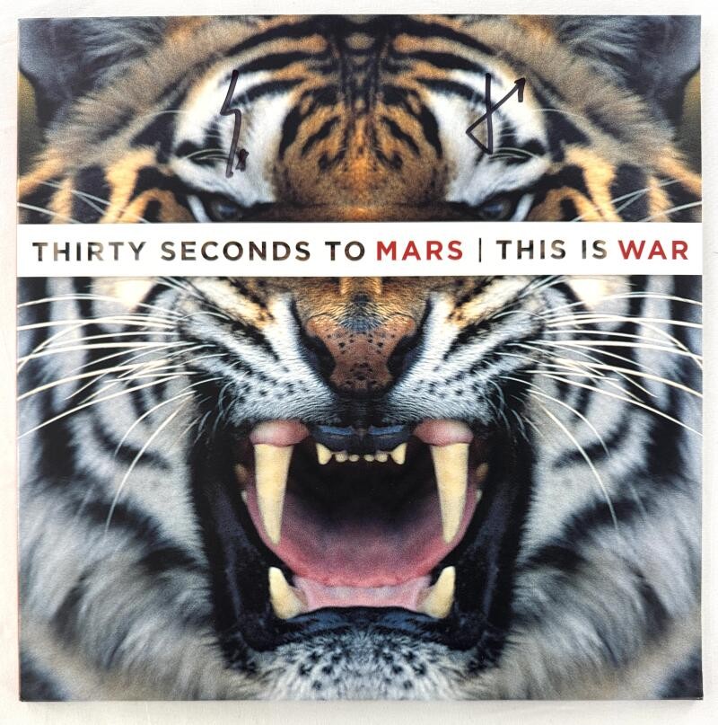 Thirty Seconds to Mars Signed Autograph Album Record - This is War Beckett COA